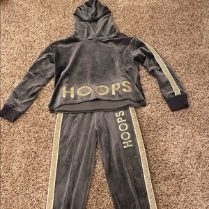 Girls Justice “HOOPS” Hoodie crop sweatshirt and jogggers.